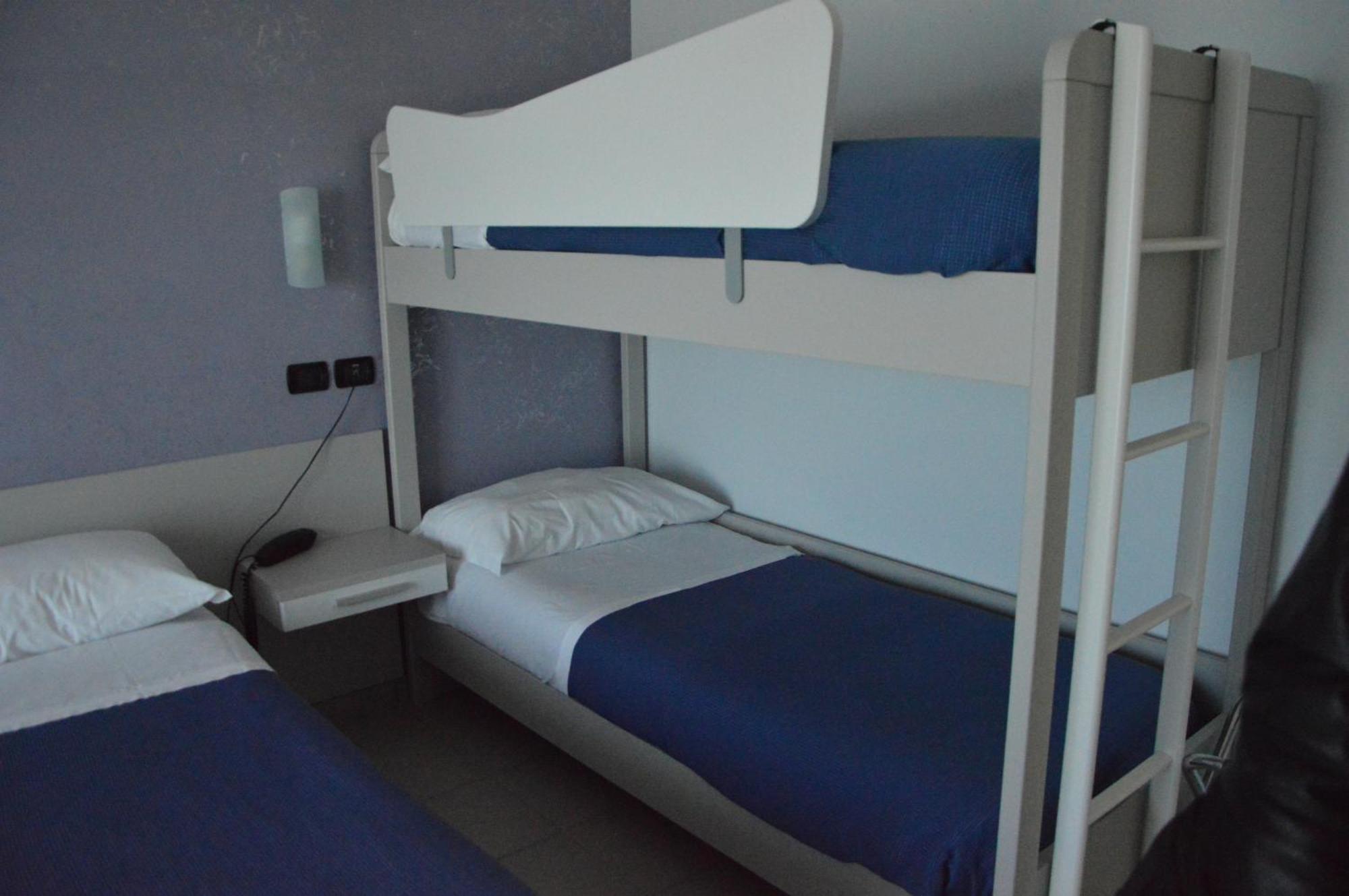 Hotel Piccolo Paradiso Bordighera Kamer foto