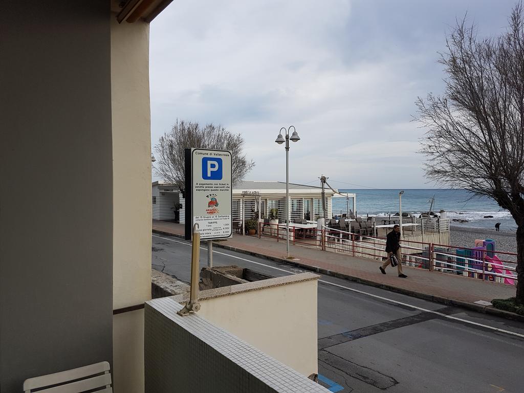Hotel Piccolo Paradiso Bordighera Buitenkant foto